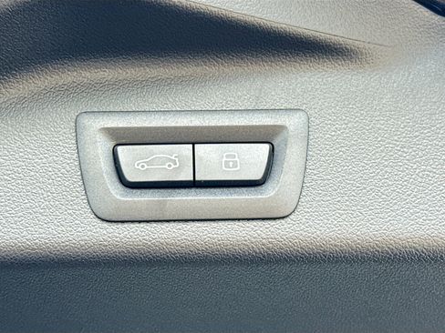 New 2026 BMW X5 sDrive40i RWD image 14