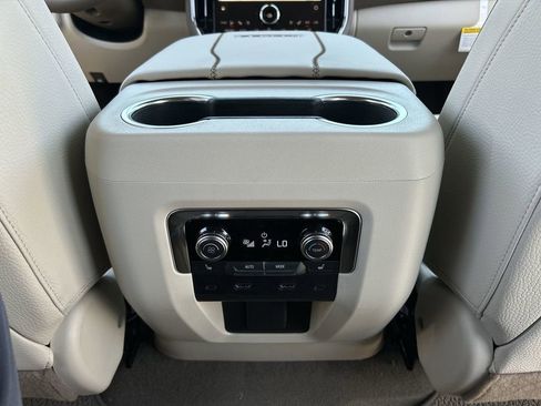 New 2026 GMC Yukon Denali AWD/4WD image 22