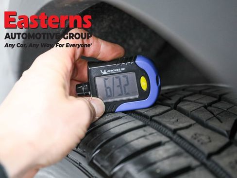 Used 2024 Mitsubishi Outlander SE image 28