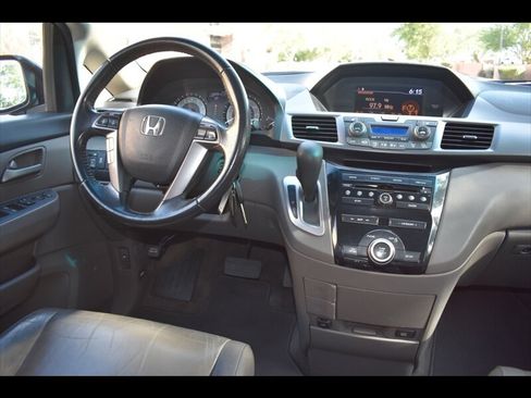 Used 2012 Honda Odyssey EX-L image 27