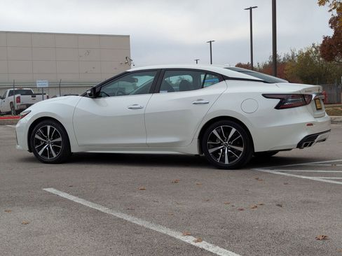 Used 2023 Nissan Maxima SV w/ Floor Mat Group image 6