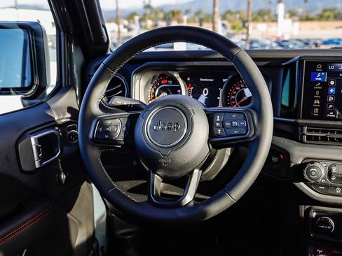 New 2026 Jeep Wrangler Unlimited Rubicon image 17