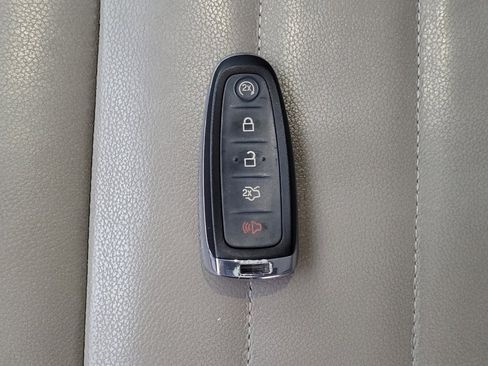 Used 2014 Ford Escape Titanium image 32