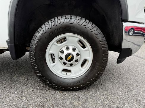 Used 2024 Chevrolet Silverado 2500 W/T w/ WT/CX Safety Package AWD/4WD image 34