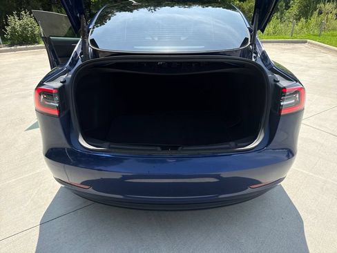Used 2023 Tesla Model 3 Standard Range RWD image 33