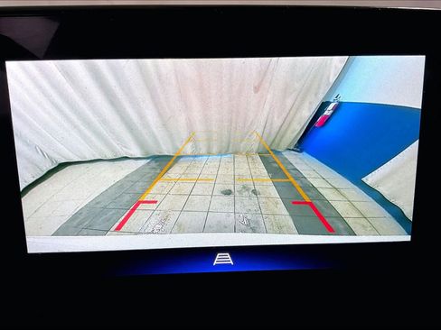 Used 2025 Chevrolet Trax LT w/ LT Convenience Package image 20