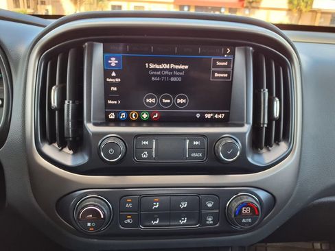 Used 2019 Chevrolet Colorado Z71 RWD image 26