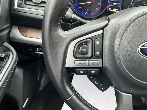 Used 2017 Subaru Outback 2.5i Limited AWD/4WD image 33