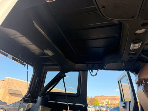 Used 2016 Jeep Wrangler Unlimited Sahara w/ Connectivity Group image 53