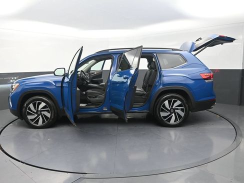 Used 2026 Volkswagen Atlas SE AWD/4WD image 35