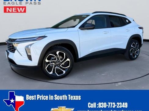 New 2026 Chevrolet Trax RS image 1