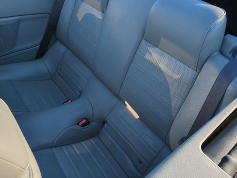 Used 2005 Ford Mustang GT image 20