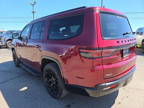 Used 2024 Jeep Wagoneer Series II image 4