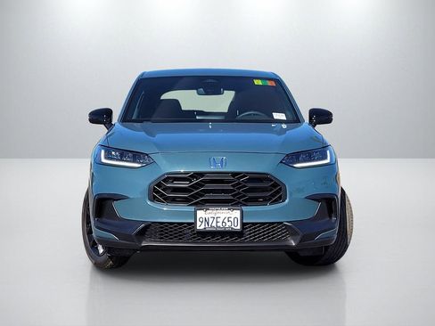 Used 2025 Honda HR-V Sport image 2