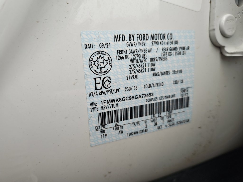 Used 2025 Ford Explorer ST AWD/4WD image 27