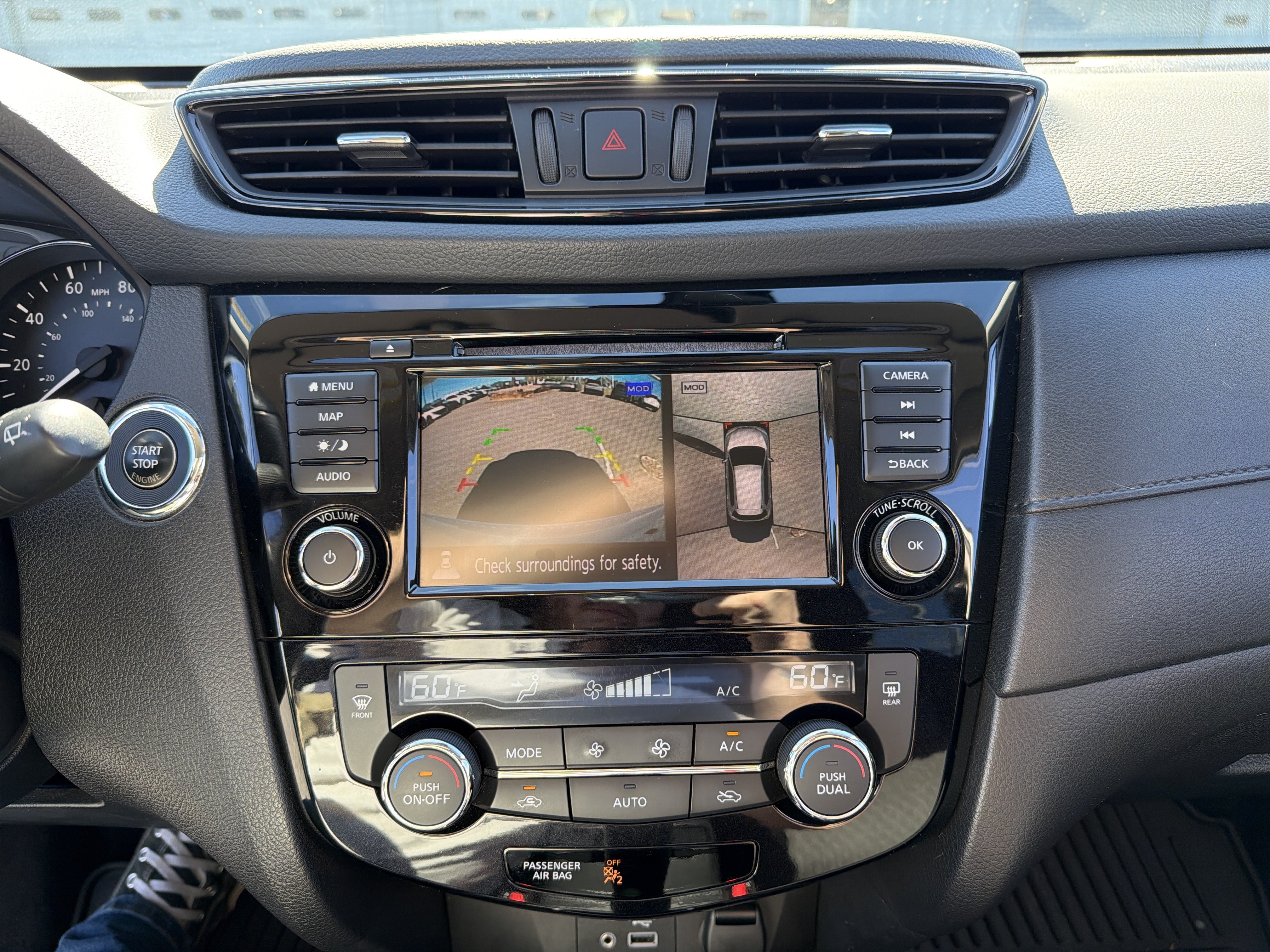 Used 2019 Nissan Rogue SV w/ Premium Package AWD/4WD image 26