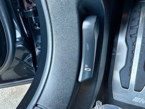 Used 2018 BMW M760i xDrive w/ Luxury Rear Seating Package AWD/4WD image 57