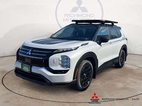 New 2026 Mitsubishi Outlander Trail Edition AWD/4WD image 7