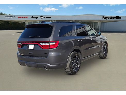 New 2026 Dodge Durango GT image 3