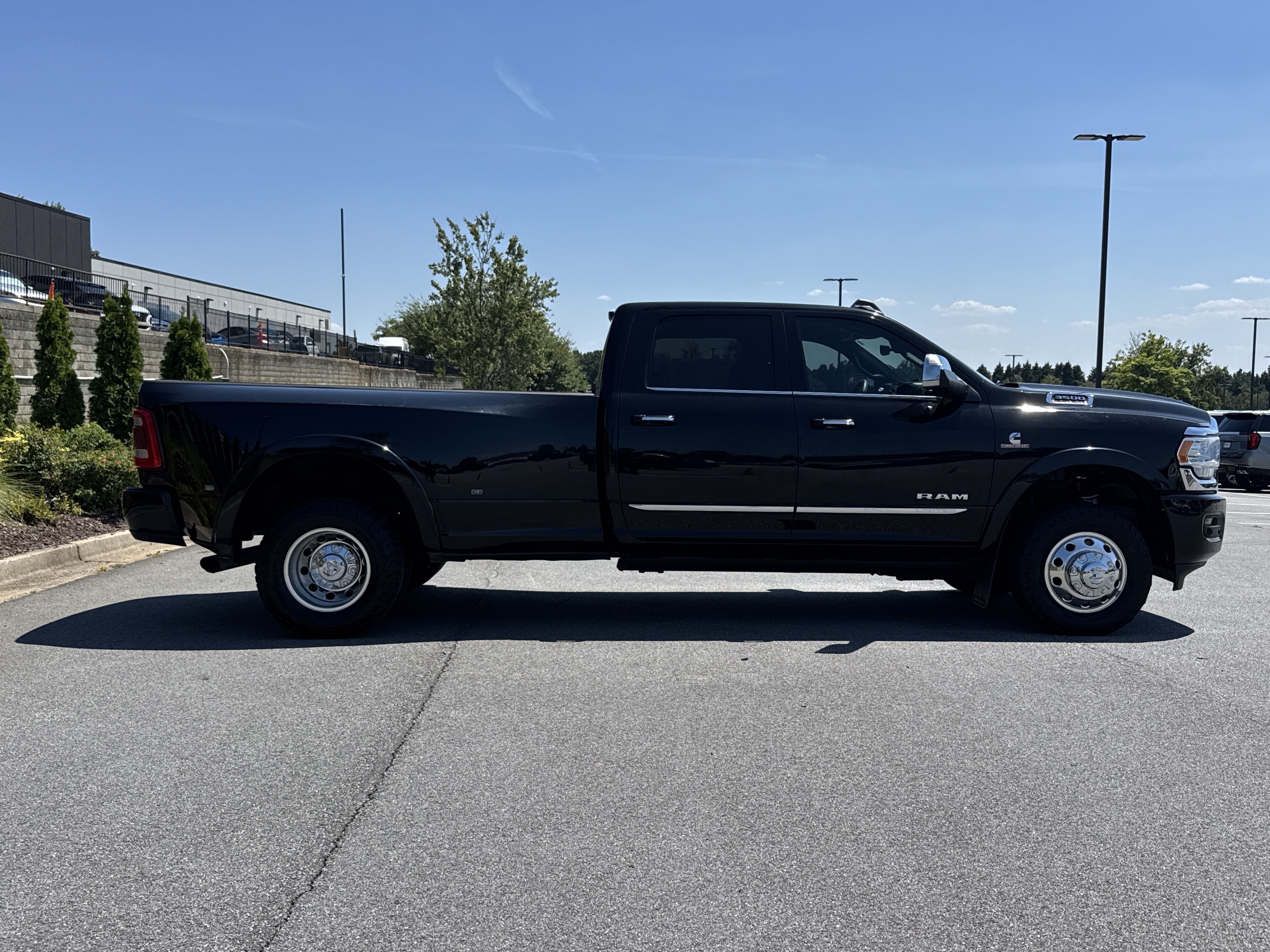 Used 2019 RAM 3500 Limited w/ Max Tow Package AWD/4WD image 11