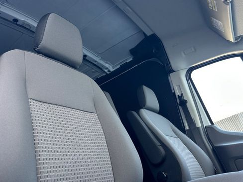 New 2026 Ford Transit 250 148 Medium Roof RWD image 16