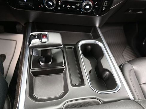 Used 2023 Chevrolet Silverado 1500 LT Trail Boss w/ Convenience Package II image 11