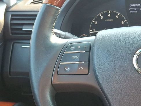 Used 2010 Lexus RX 350 2WD image 21