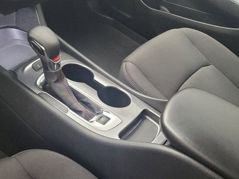 Used 2024 Chevrolet Malibu RS FWD image 26