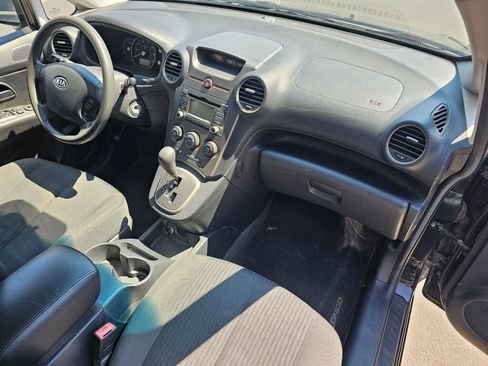 Used 2009 Kia Rondo LX FWD image 12