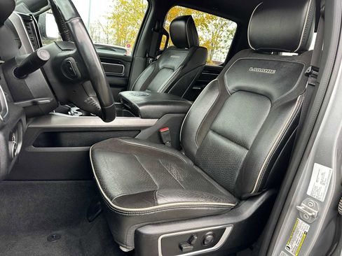 Used 2022 RAM 1500 Laramie w/ Sport Appearance Package image 21