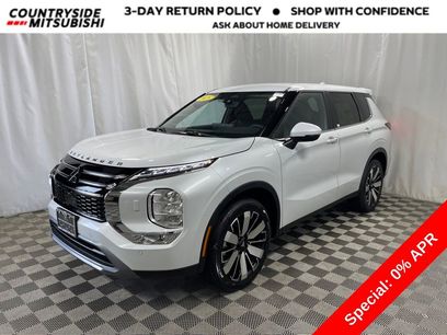 New 2025 Mitsubishi Outlander SE