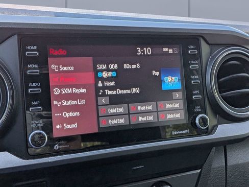 Used 2020 Toyota Tacoma TRD Sport w/ Technology Package AWD/4WD image 19