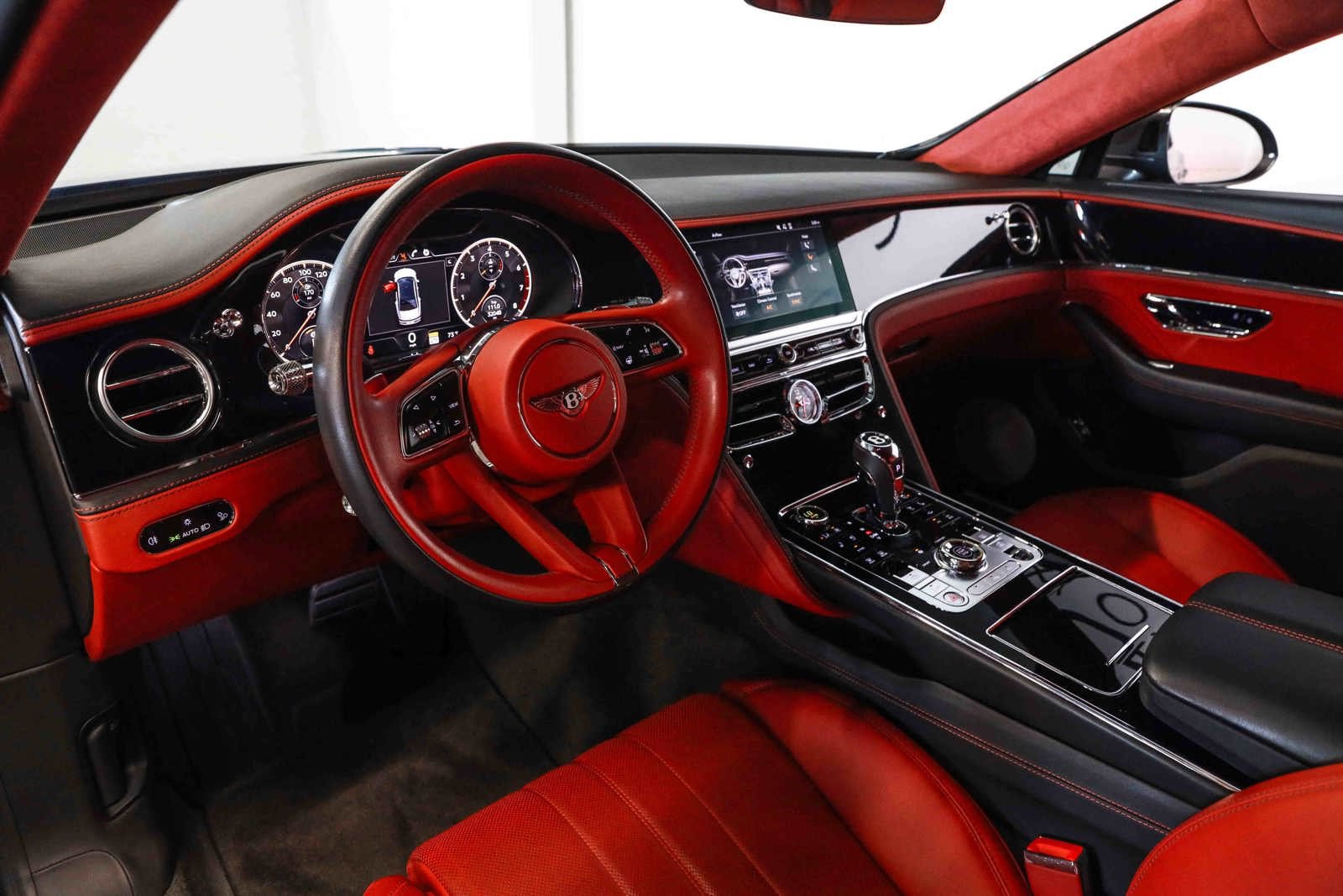 Used 2021 Bentley Flying Spur W12 AWD/4WD image 25