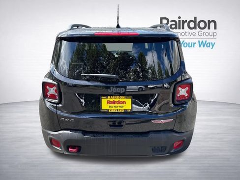 Used 2022 Jeep Renegade Trailhawk AWD/4WD image 6