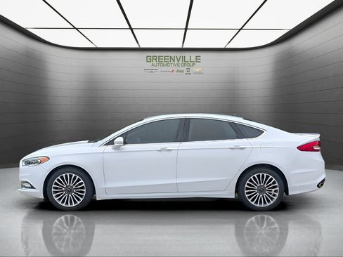 Used 2018 Ford Fusion Titanium AWD/4WD image 2