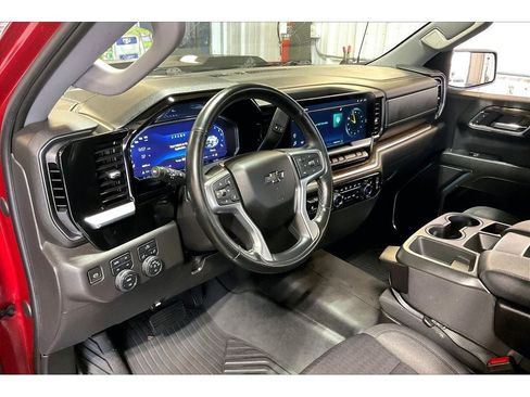 Used 2023 Chevrolet Silverado 1500 LT Trail Boss image 16