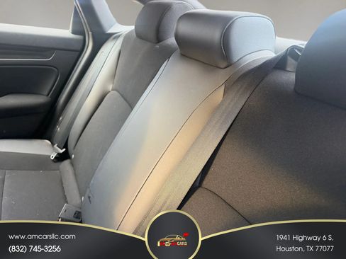 Used 2022 Honda Civic Sport image 9