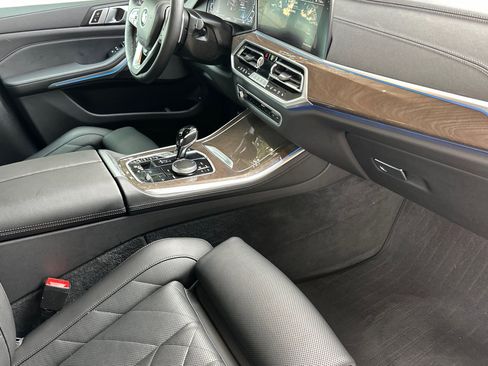 Certified 2023 BMW X5 xDrive45e w/ Climate Comfort Package image 20