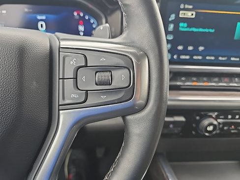 Used 2023 Chevrolet Silverado 1500 LTZ AWD/4WD image 19