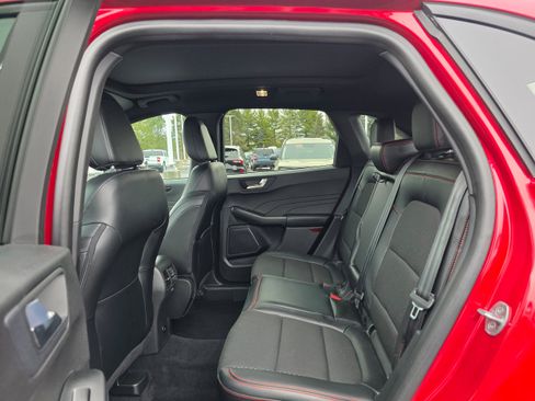 Certified 2023 Ford Escape ST-Line w/ Tech Pack #1 image 10