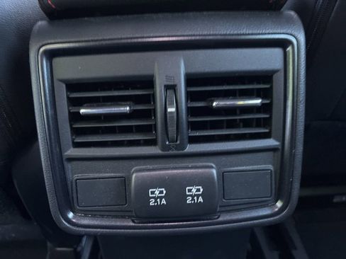 Used 2023 Subaru Forester Sport image 7