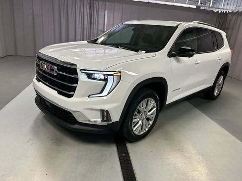 New 2026 GMC Acadia Elevation w/ Elevation Premium Package image 3