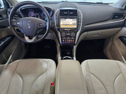 Used 2019 Lincoln MKC Reserve w/ MKC Climate Package FWD image 9