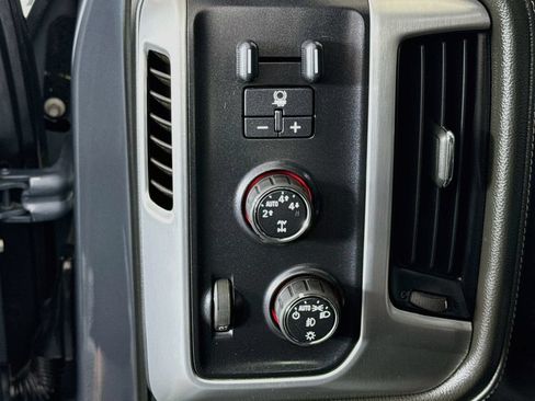Used 2016 GMC Sierra 1500 SLT w/ SLT Premium Package AWD/4WD image 10