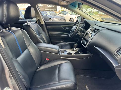 Used 2018 Nissan Altima 2.5 SR w/ SR Midnight Edition FWD image 29