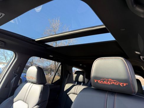 New 2025 Honda Pilot TrailSport image 21