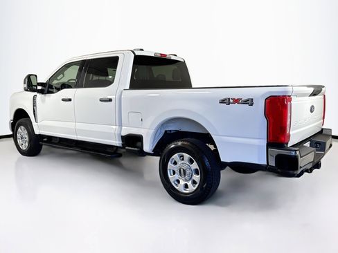 Used 2024 Ford F250 XLT image 7