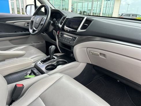 Used 2018 Honda Pilot EX-L image 11
