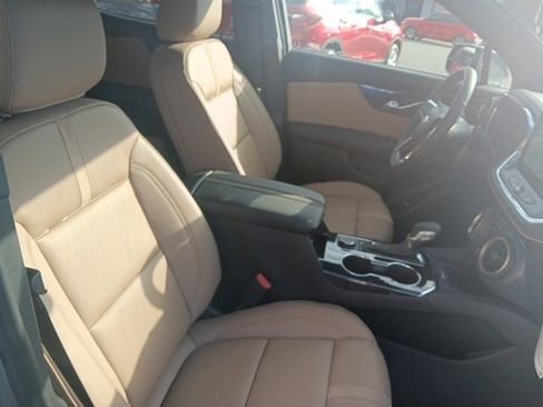 New 2025 Chevrolet Blazer Premier image 18