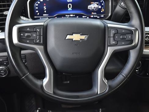Used 2025 Chevrolet Silverado 2500 LT w/ Convenience Package AWD/4WD image 7